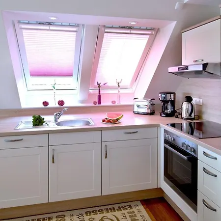 Haus Ebenezer 311 Im Sonnenschein 아파트 부숨